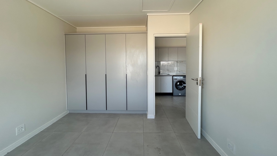 To Let 1 Bedroom Property for Rent in Sandown Western Cape